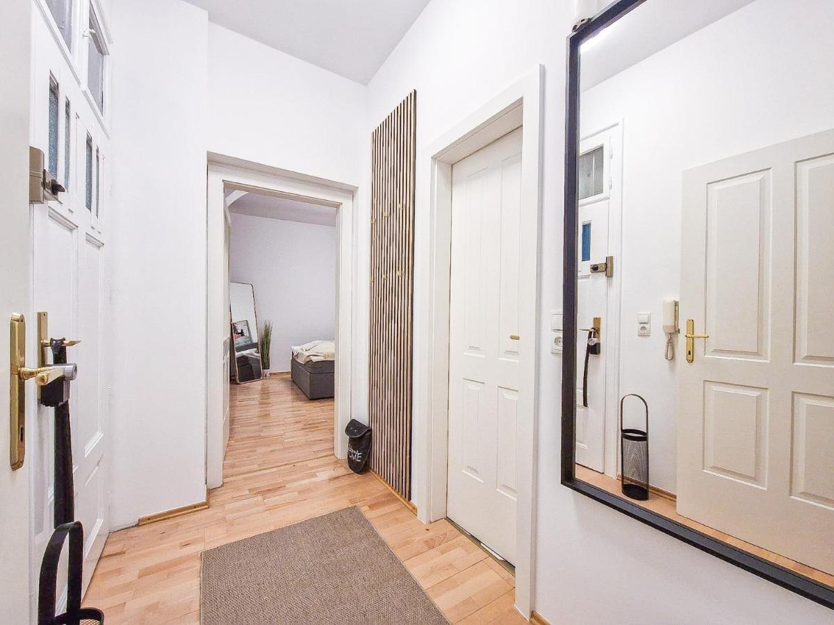 Feelhome - Design Apartment Fur 4 Gaste - Smart Tv - Naschmarkt Vienna Exterior photo