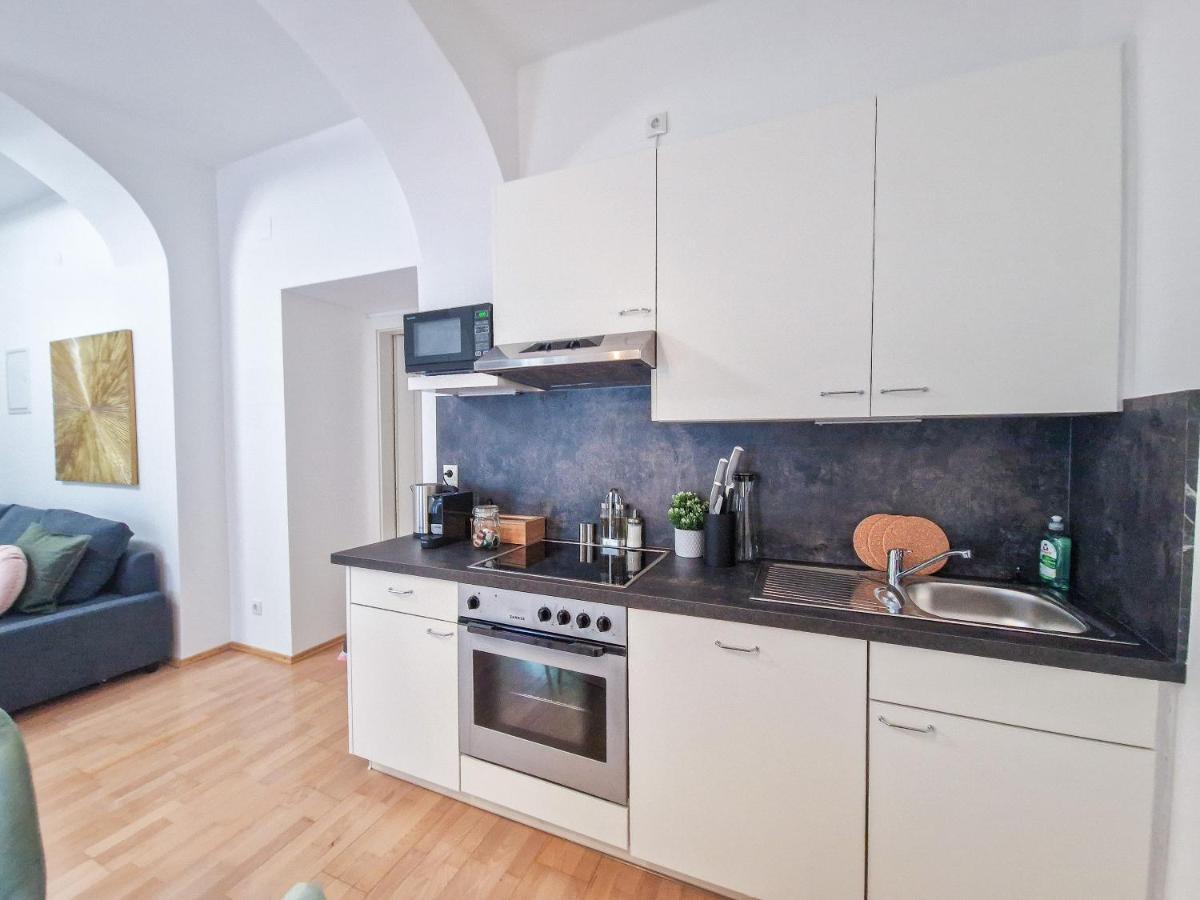 Feelhome - Design Apartment Fur 4 Gaste - Smart Tv - Naschmarkt Vienna Exterior photo